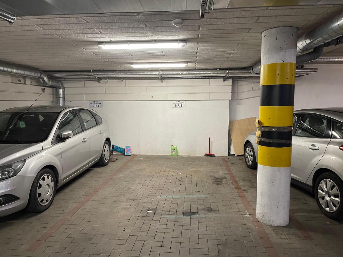Gdynia Apartament 42 M Z Miejscem W Garazu Z Winda Blisko Centrum I Morza Extérieur photo