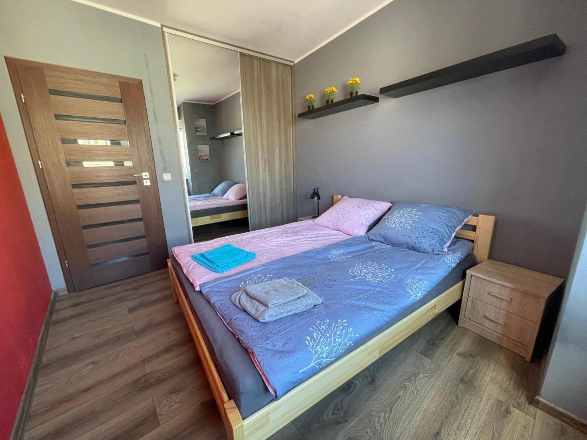 Gdynia Apartament 42 M Z Miejscem W Garazu Z Winda Blisko Centrum I Morza Extérieur photo